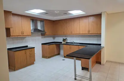 شقة - 2 غرف نوم - 2 حمامات للايجار في مبنى 111 - طراز حديث - ديسكفري جاردنز - دبي