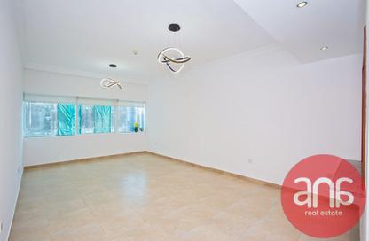 Apartment - 1 Bedroom - 2 Bathrooms for rent in MAG 218 - Dubai Marina - Dubai