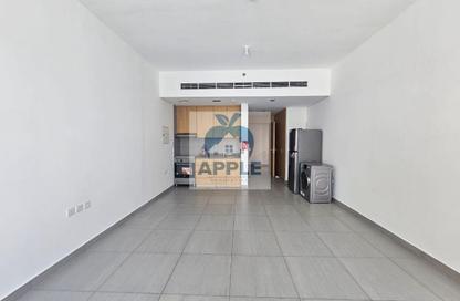 Apartment - Studio - 1 Bathroom for rent in Al Mamsha - Muwaileh - Sharjah