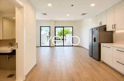Apartment - 3 Bedrooms - 3 Bathrooms for sale in The Mayfair - Town Square - Dubai