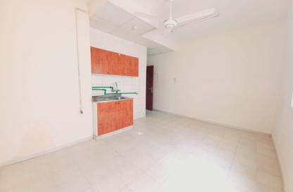Apartment - Studio - 1 for rent in Fire Station Road - Muwaileh - Sharjah Apartment - Studio - 1 for rent in Fire Station Road - Muwaileh - Sharjah