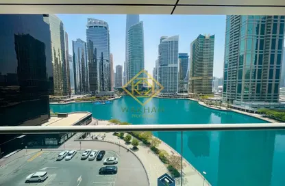 Apartment - 1 Bathroom for rent in Dubai Arch - JLT Cluster G - Jumeirah Lake Towers - Dubai