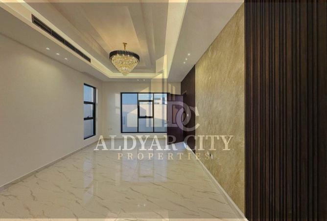 74622519 - Property Image 2