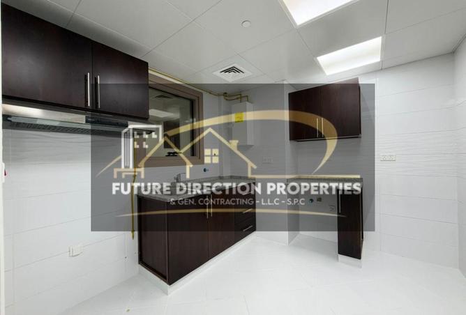 1-bed apartment in Shabiya 10 · Brand new — photo 3