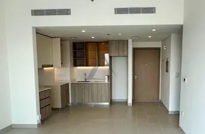 شقة - غرفة نوم - 2 حمامات للايجار في برج بارك فيلد 1 - بارك فيلد - دبي هيلز استيت - دبي