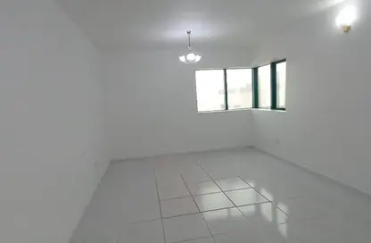 مكتب - 2 غرف نوم - 2 حمامات للايجار في مبنى وايت سوان - شارع الشيخ زايد - دبي