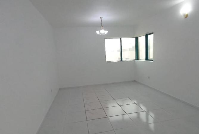 74258842 - الصورة الرئيسية للعقار