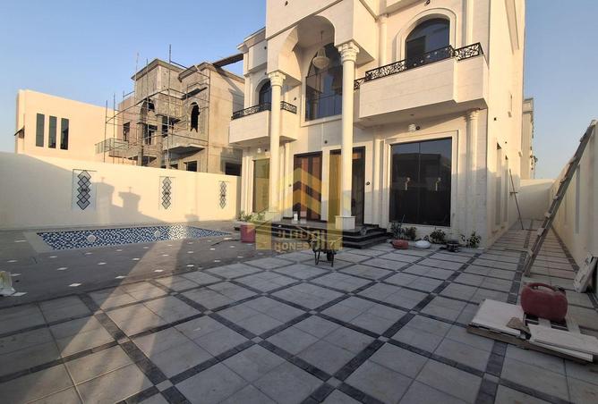 104268277 - Property Image 2