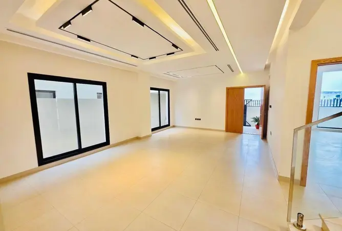 101260704 - Property Image 3