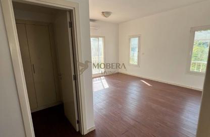 Villa - 3 Bedrooms - 4 Bathrooms for rent in Springs 5 - The Springs - Dubai