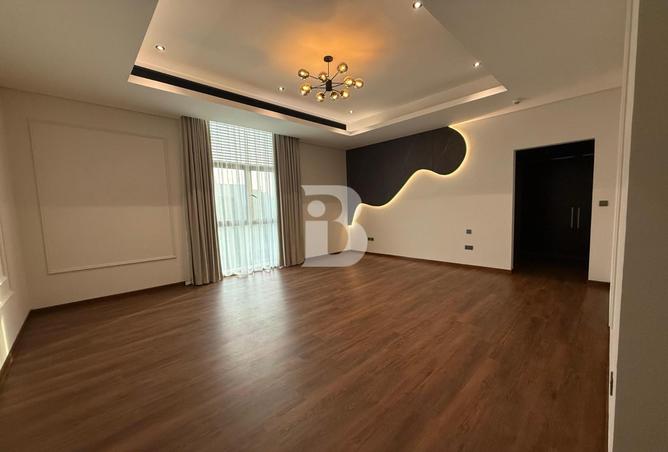 83657635 - Property Main Image