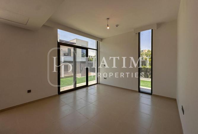 107749937 - Property Image 2