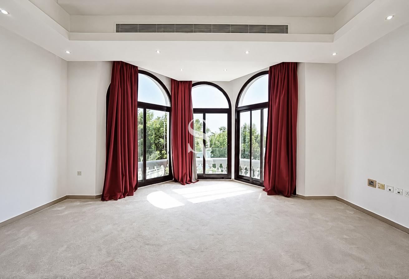 Custom 8 Bed Villa | Cinema & Sauna | Private Pool photo 23
