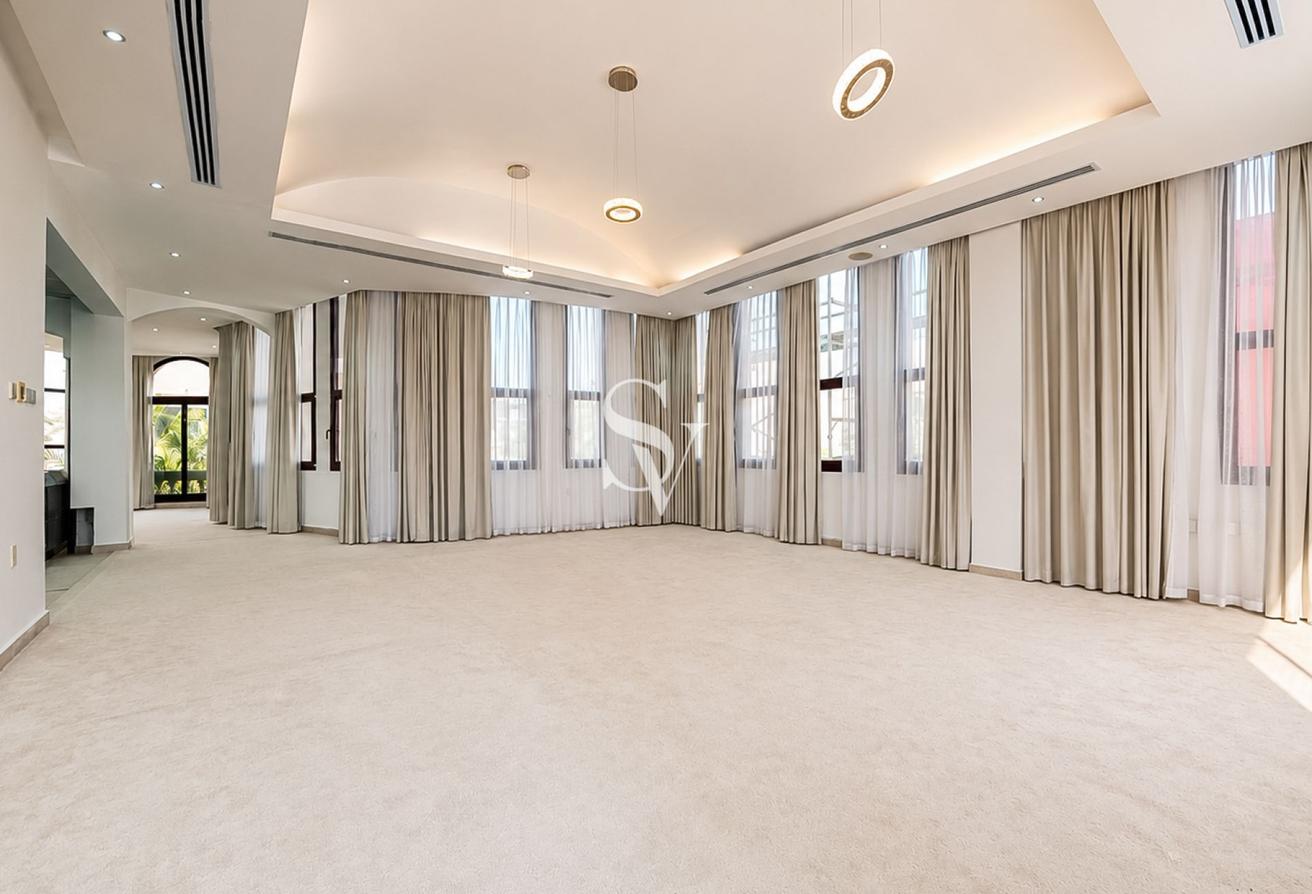 Custom 8 Bed Villa | Cinema & Sauna | Private Pool photo 7