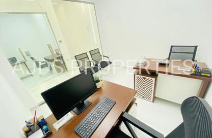 Office Space - Studio - 1 Bathroom for rent in Red Avenue - Al Garhoud - Dubai