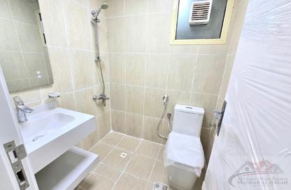 Apartment - 3 Bedrooms - 3 Bathrooms for rent in Muwaileh 29 Building - Muwaileh - Sharjah
