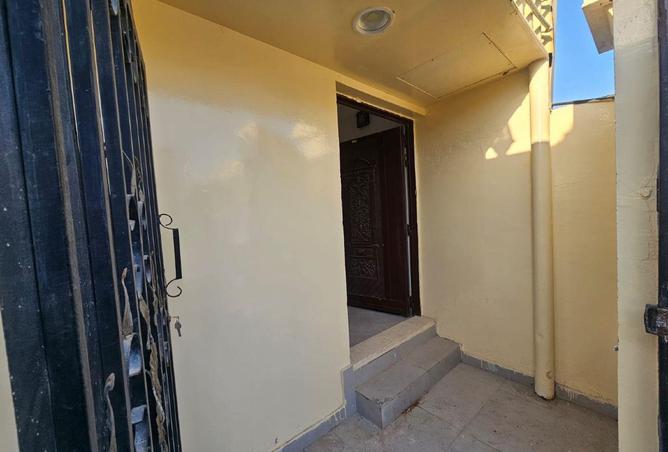 55751010 - Property Image 3