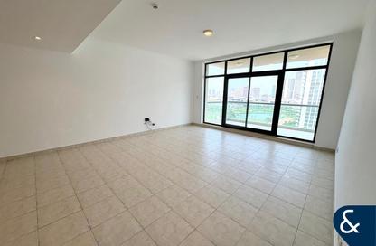 Apartment - 2 Bedrooms - 2 Bathrooms for rent in The Links East Tower - The Links - The Views - Dubai