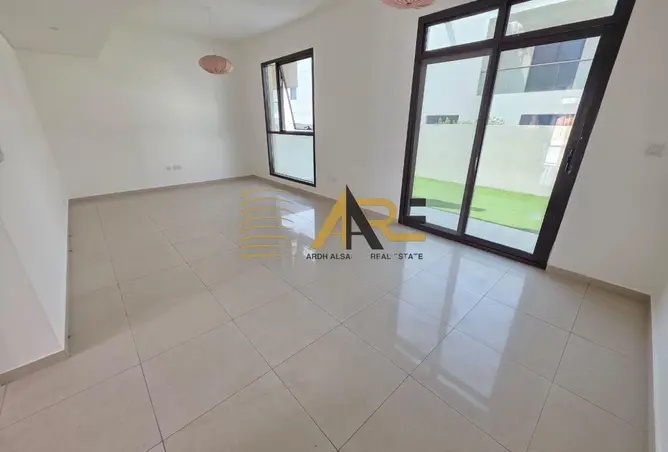 167002707 - Property Image 2