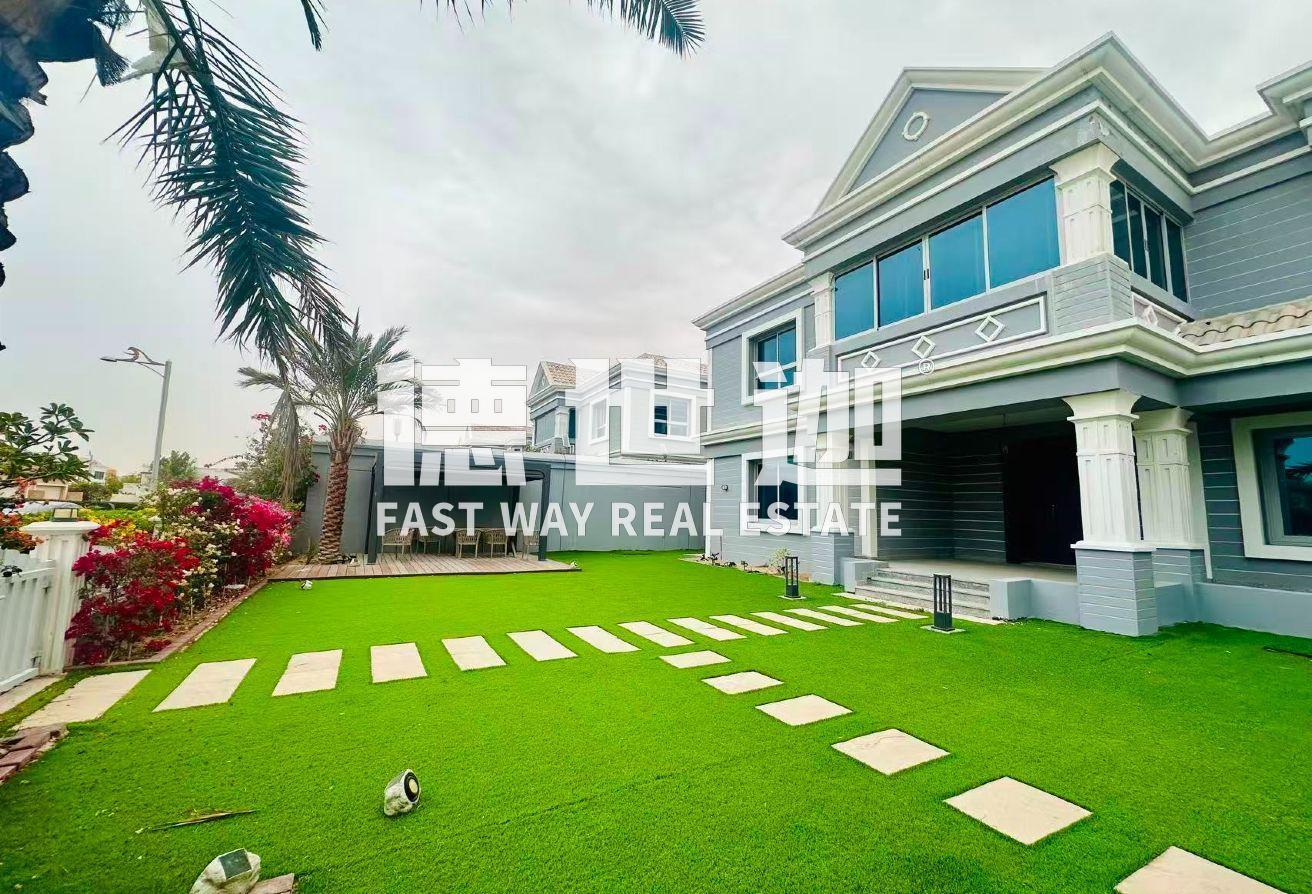 Easy access to E311 | Ready to Move In | 5BHK photo 2