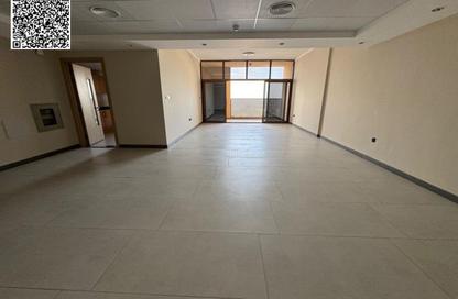Apartment - 2 Bedrooms - 3 Bathrooms for rent in Ajman Corniche Residences - Ajman Corniche Road - Ajman