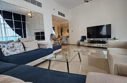 Apartment - 2 Bedrooms - 2 Bathrooms for rent in Ajman Corniche Residences - Ajman Corniche Road - Ajman