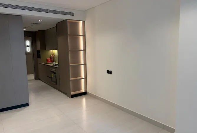 105975015 - Property Image 3