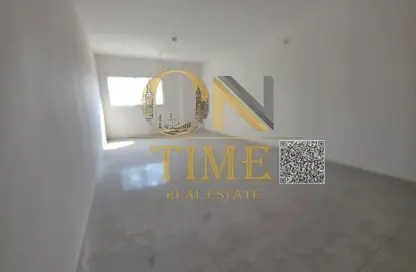 Apartment - 2 Bedrooms - 3 Bathrooms for rent in Al Rumailah building - Al Rumailah 2 - Al Rumaila - Ajman