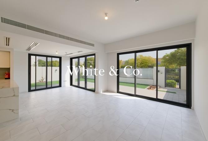 135616975 - Property Image 3
