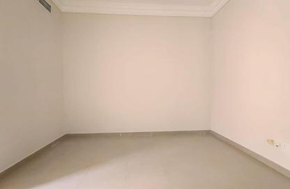 Apartment - Studio - 1 Bathroom for rent in Muwailih Building - Muwaileh - Sharjah