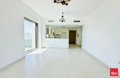 شقة - 2 غرف نوم - 2 حمامات للايجار في B كريك سايد 18 - حدائق الإمارات 1 - مرسى خور دبي - دبي