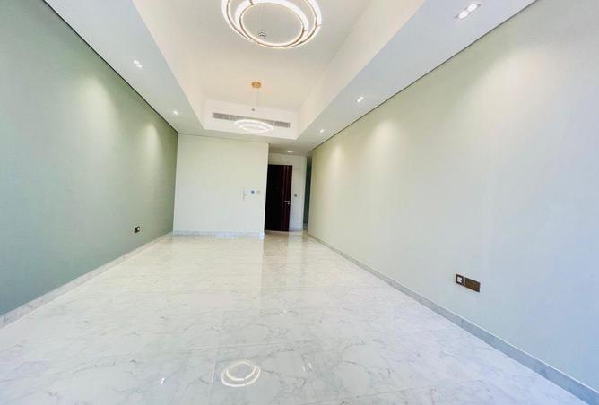 100829844 - Property Image 3