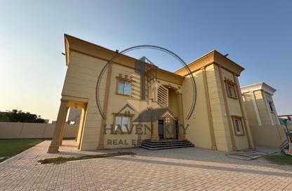 Villa - 4 - 6 for rent in Al Suyoh 1 - Al Suyoh - Sharjah