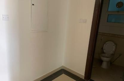 Villa - 4 - 6 for rent in Sharqan - Al Heerah - Sharjah Villa - 4 - 6 for rent in Sharqan - Al Heerah - Sharjah