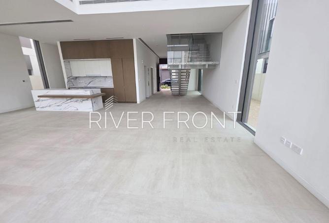 84075416 - Property Main Image