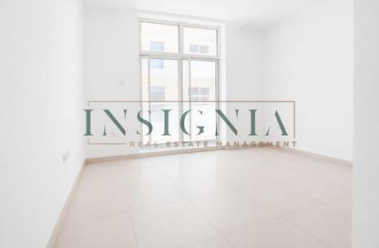 Apartment - 1 Bedroom - 1 Bathroom for rent in Al Omran Building - Majan - Dubai