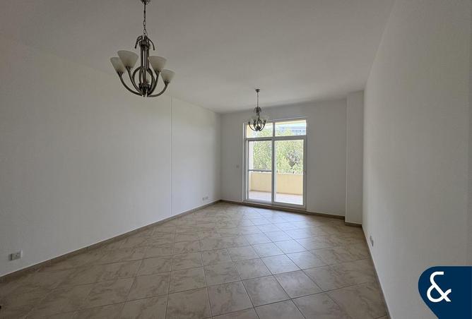 74628779 - Property Image 3