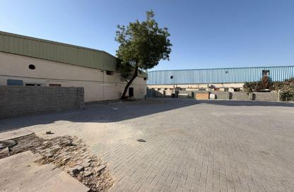 Land - Studio for rent in Industrial Building 13 - Industrial Area 13 - Sharjah Industrial Area - Sharjah