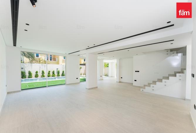 143734439 - Property Image 2