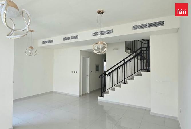 Maids Room | Closed Kitchen | Affordable Price photo 2