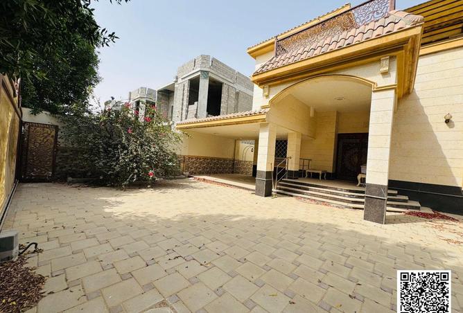 61689941 - Property Image 2