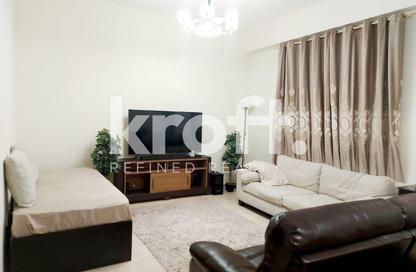 Apartment - 2 Bedrooms - 3 Bathrooms for sale in Al Thamam 47 - Al Thamam - Remraam - Dubai