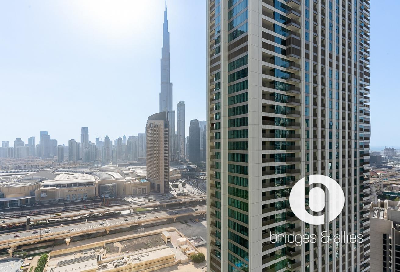 BURJ VIEW | MID FLOOR | NEW LISTING photo 5