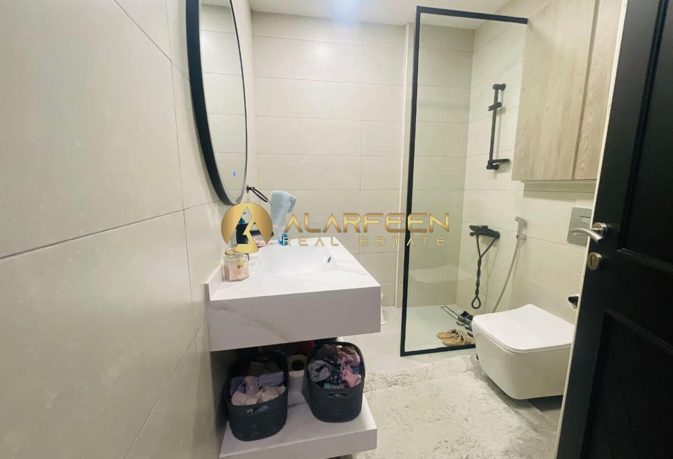 Spacious 2BR Apartment | Next Park |Next to School photo 9