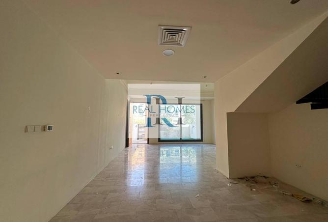 71512437 - الصورة الرئيسية للعقار