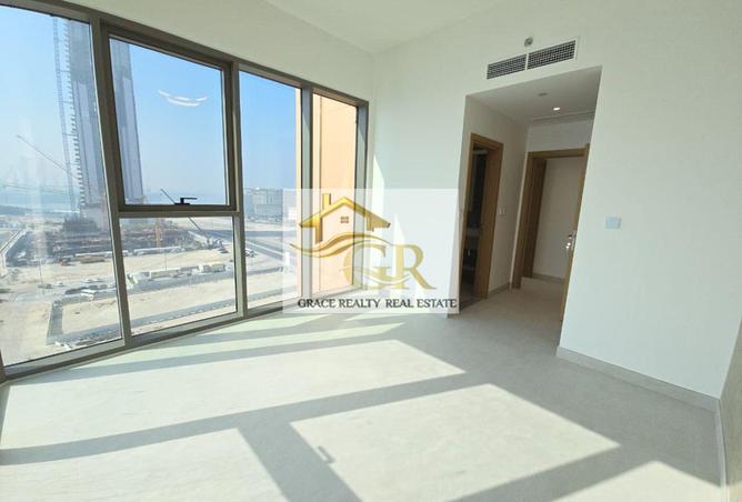 Panoramic Sea View | Spacious 2BR | Vacant photo 2