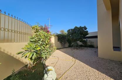 Villa - 3 Bedrooms - 5 Bathrooms for rent in Al Manara - Dubai