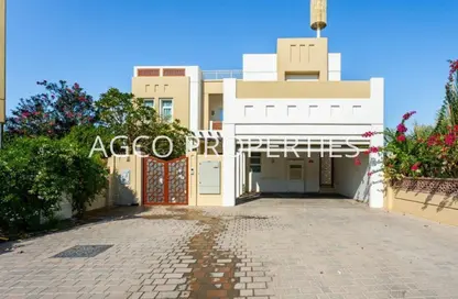 Villa - 5 Bedrooms - 7 Bathrooms for sale in Naseem - Mudon - Dubai