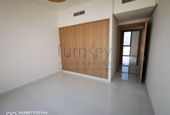 68270160 - صورة العقار 3