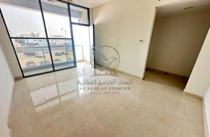 Apartment - 1 Bedroom - 2 Bathrooms for rent in Al Khan Corniche - Al Khan - Sharjah Apartment - 1 Bedroom - 2 Bathrooms for rent in Al Khan Corniche - Al Khan - Sharjah
